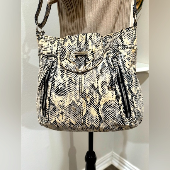 Nine West Snake Print Man Made Material Shoulder Bag, zipper and snap closure - Picture 1 of 14